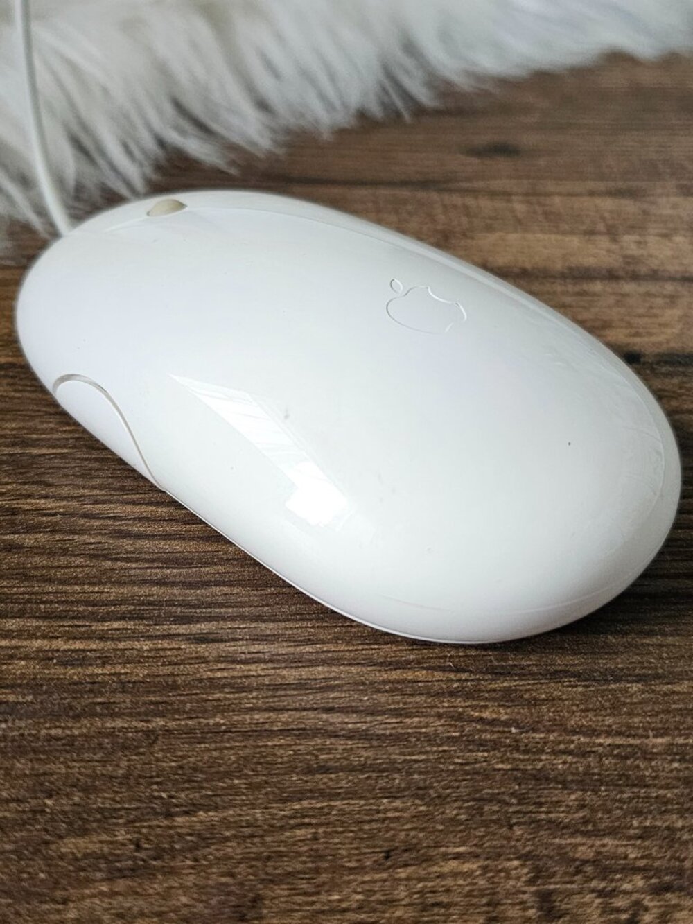 Apple Mighty Mouse USB-A Wired Model: A1152